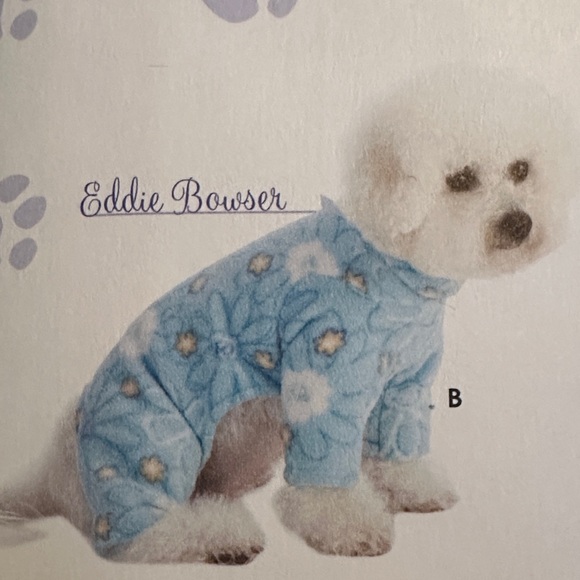 New Simplicity Pattern Dog Pajamas-Blue with Paw Prints Uncut & Factory Folded - Picture 2 of 7